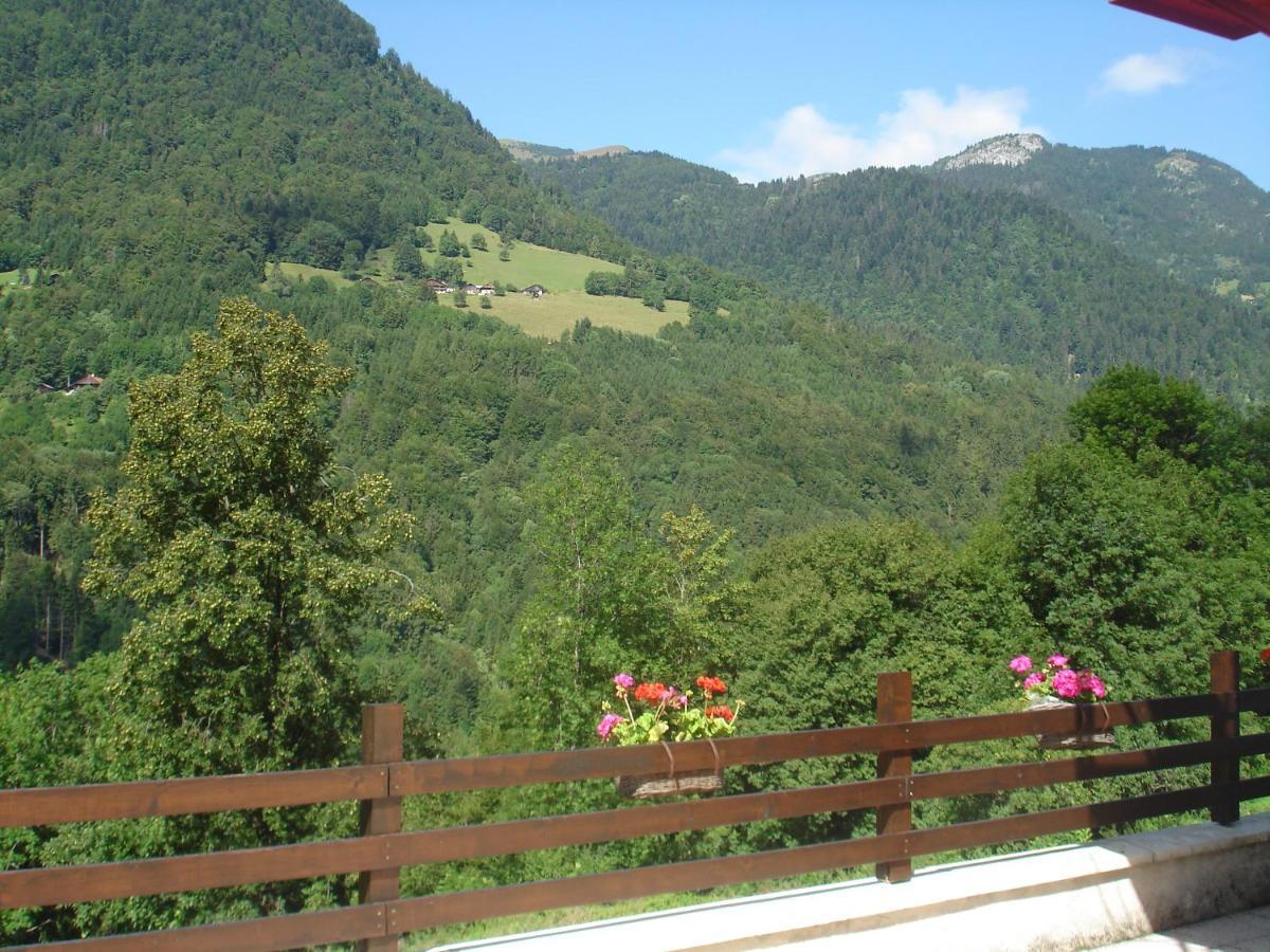 Bed and Breakfast L'Horizon Des Alpes Le Petit-Bornand-les-Glieres Esterno foto